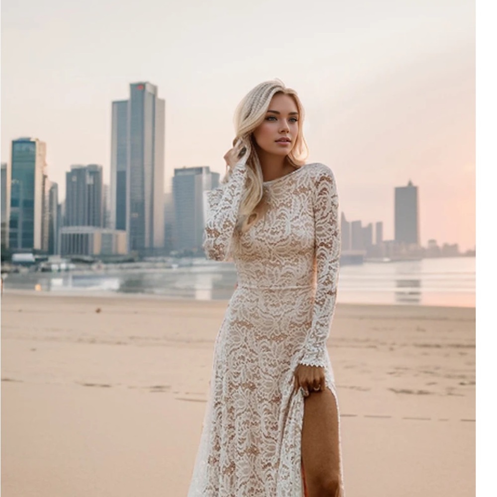 Chic Ivory Lace Long Sleeve Dress